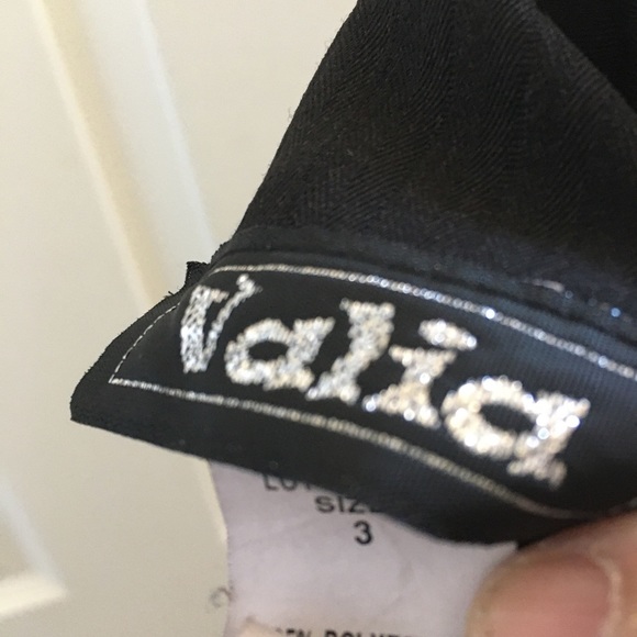 FINAL MARKDOWN Juniors’ Valia Shorts (3) - Picture 4 of 4